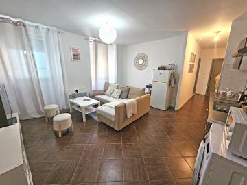 Location Appartement 3 pièces 50 m2 Saint Paul Trois Châteaux