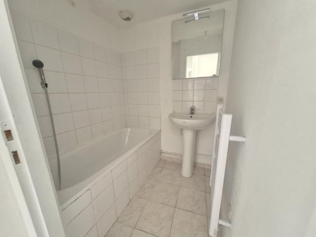 Location Appartement 3 pièces 50m² ARRAS 62000