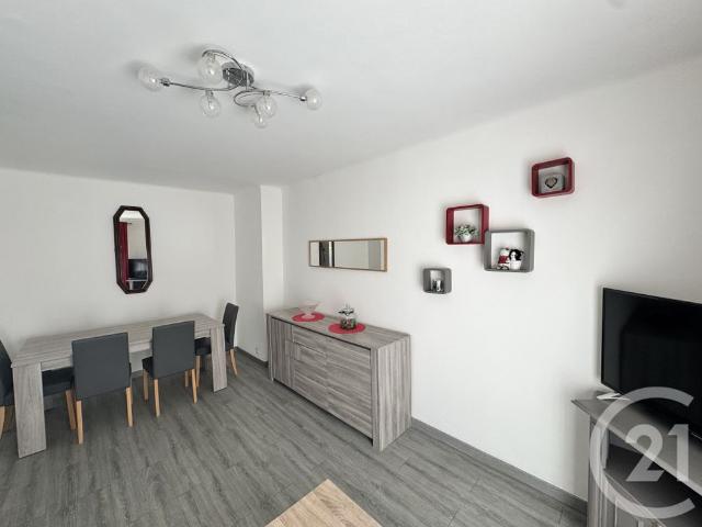 Location Appartement 3 pièces 50m² MARSEILLE 4ème