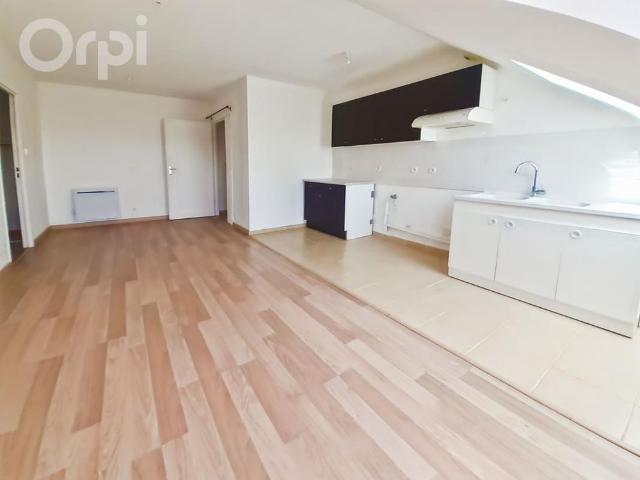 Location Appartement 3 pièces 50m² NANTEUIL LE HAUDOUIN 60440