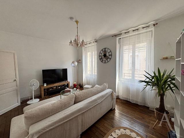Location appartement 3 pièces, 51.46m², Châteauroux