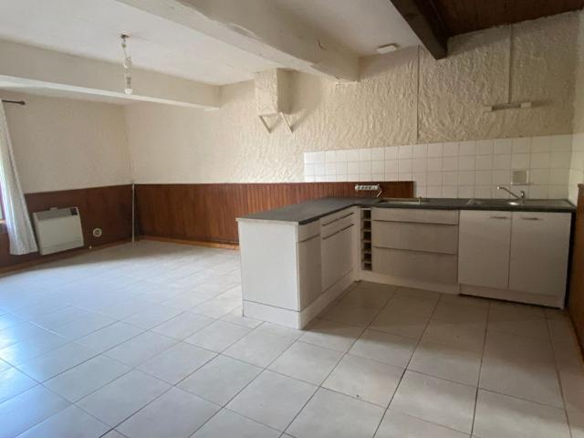 Location appartement 3 pièces, 51.67m², Attignat