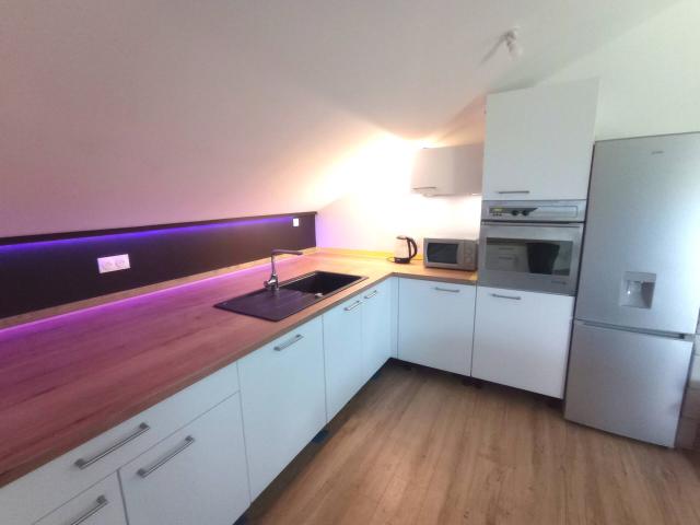 Location appartement 3 pièces 51.66 m² à Saint Cergues 74140 1 492 €