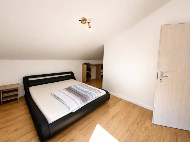 Location appartement 3 pièces 51.66 m² à Saint Cergues 74140 1 492 €