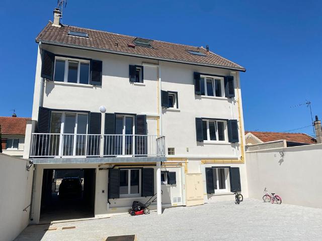 Location appartement 3 pièces, 51.06m², Saint Michel sur Orge