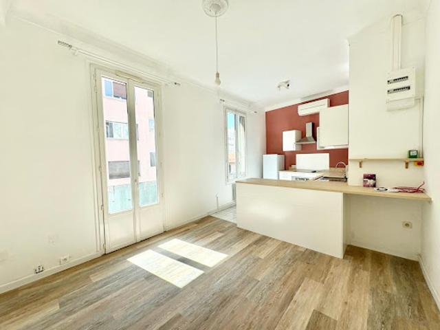 Location Appartement 3 pièces 51.36 m2 Nice