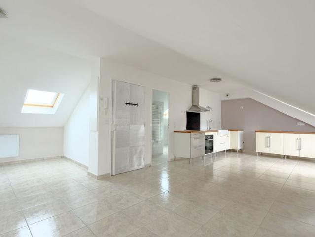 Location appartement 3 pièces, 51.36m², Montgeron