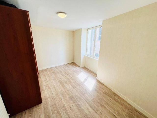 Location appartement 3 pièces 51 m² à Mâcon 71000 4 530 €