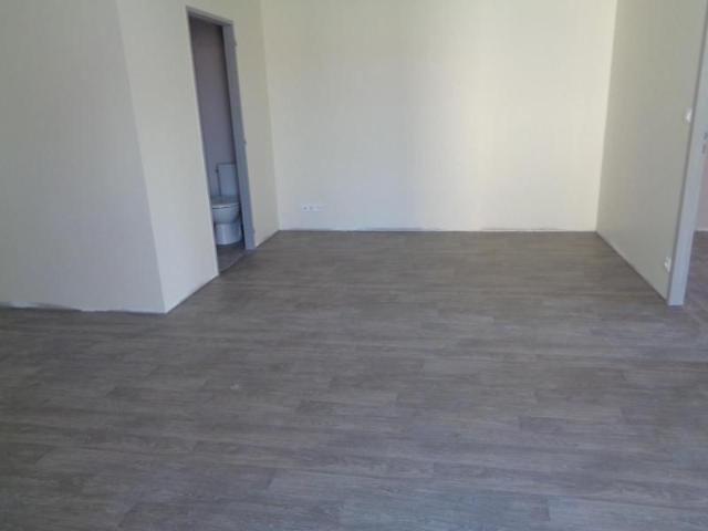 Location Appartement 3 pièces 51m² CHAUVIGNY 86300