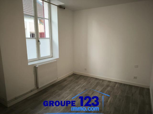 Location Appartement 3 pièces 51m² AUXERRE 89000