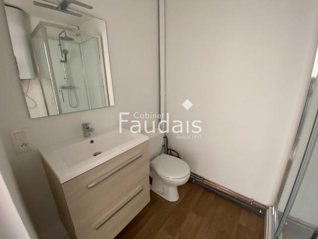 Location Appartement 3 pièces 51m² ST LO 50000