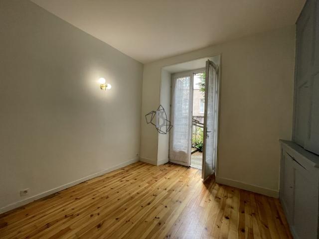 Location Appartement 3 pièces 51m² RODEZ 12000