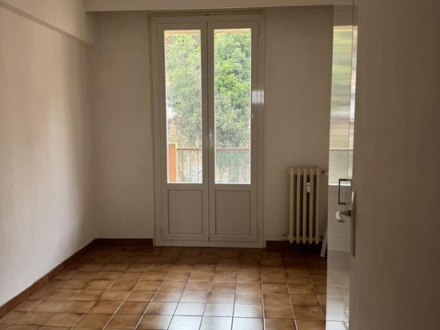 Location Appartement 3 pièces 51m² VILLEFRANCHE SUR MER 06230