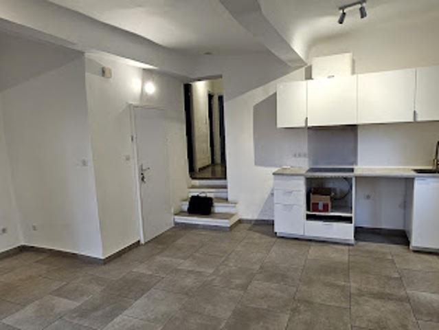 Location Appartement 3 pièces 52.7 m2 Forcalquier