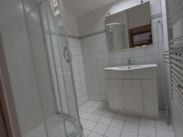 Location appartement 3 pièces, 52.80m², Villers en Arthies