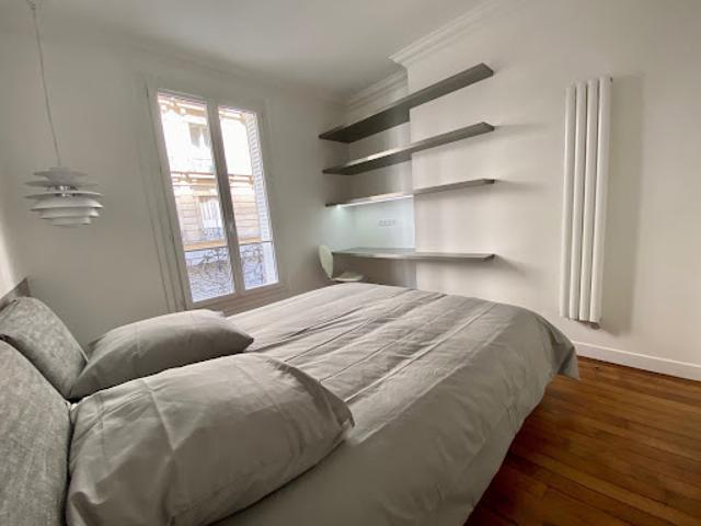 Location Appartement 3 pièces 52.86 m2 Paris 17ème