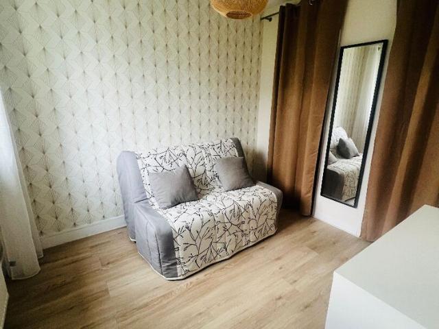 Location appartement 3 pièces, 52.05m², Saint Jean de la Ruelle