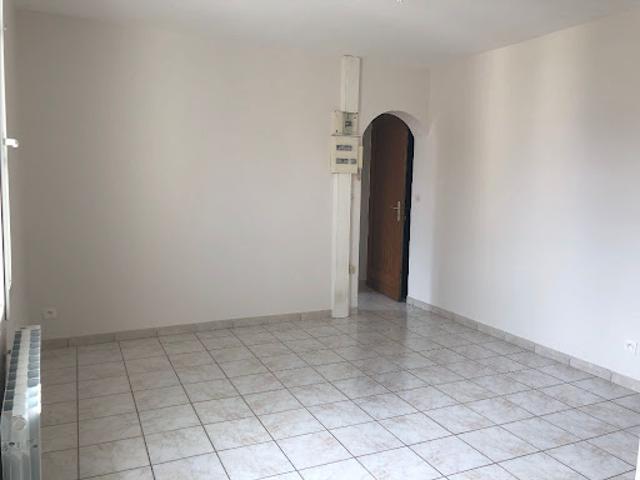 Location Appartement 3 pièces 52.29 m2 Janville
