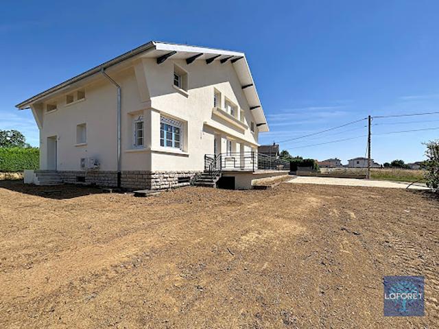 Location Appartement 3 pièces 52 m2 Civrieux