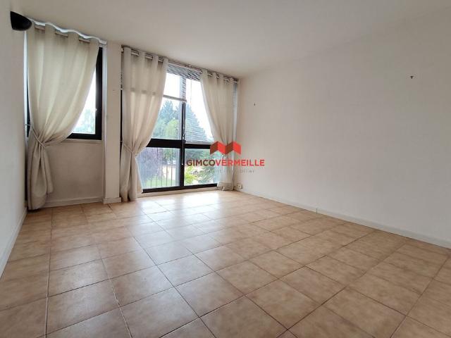 Location Appartement 3 pièces 52m²