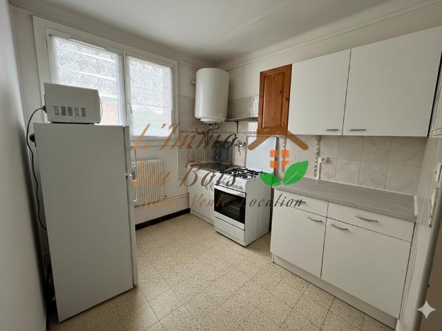Location Appartement 3 pièces 52m² LE PEAGE DE ROUSSILLON 38550