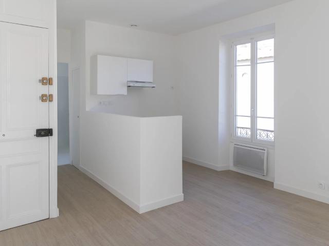 Location Appartement 3 pièces 52m² NICE 06100