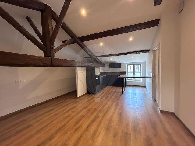 Location Appartement 3 pièces 52m² VILLEFRANCHE SUR SAONE 69400