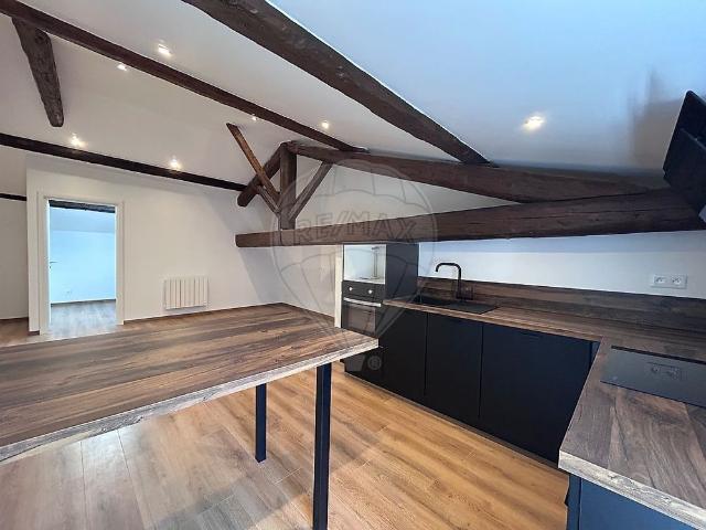 Location Appartement 3 pièces 52m² VILLEFRANCHE SUR SAONE 69400