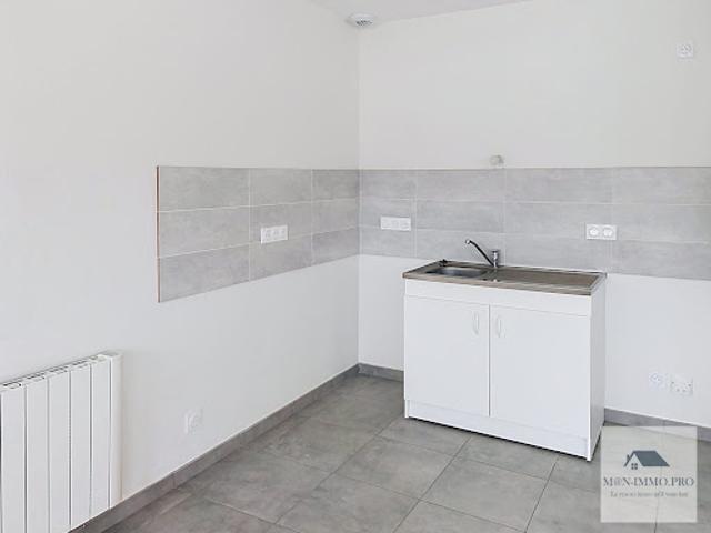 Location Appartement 3 pièces 57.5 m2 Maen Roch