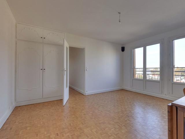 Appartement 3 pièces Montreuil 57.60m² 1307€ à louer