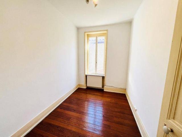Location appartement 3 pièces 57.13 m² à Mâcon 71000 4 610 €