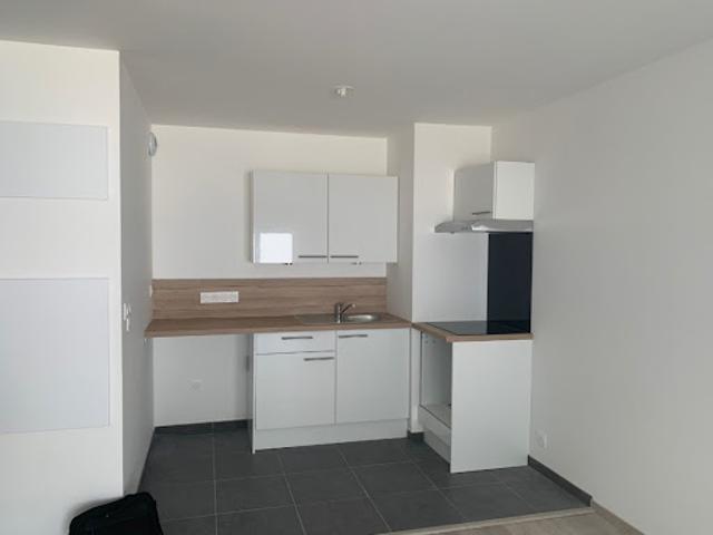 Location Appartement 3 pièces 57.23 m2 Saint leger du bourg denis