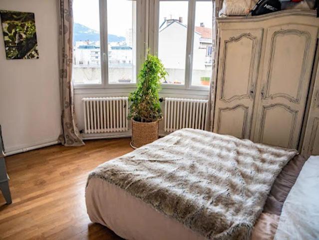 Location Appartement 3 pièces 57 m2 Grenoble