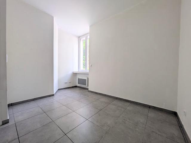 Location Appartement 3 pièces 57 m2 Panissières