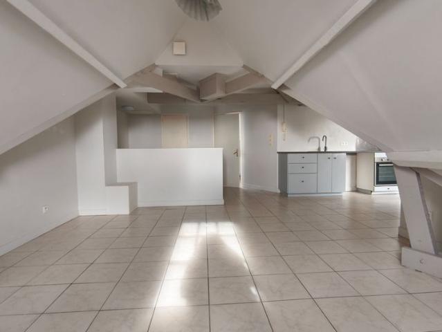 Location Appartement 3 pièces 57m²