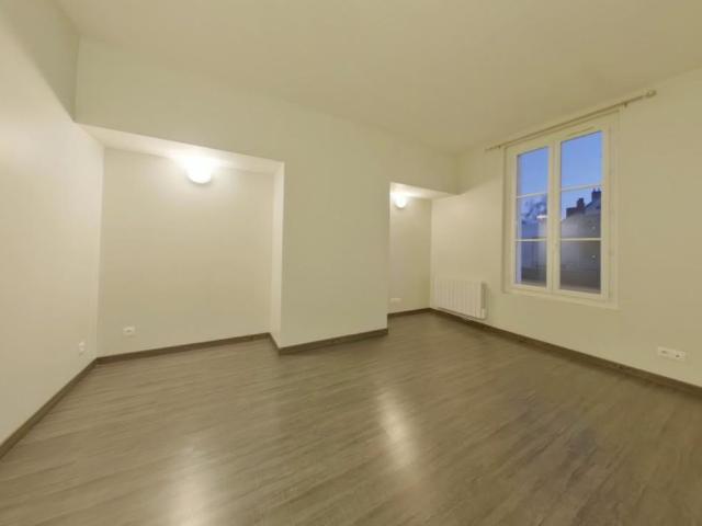 Location Appartement 3 pièces 57m² CHATELLERAULT 86100