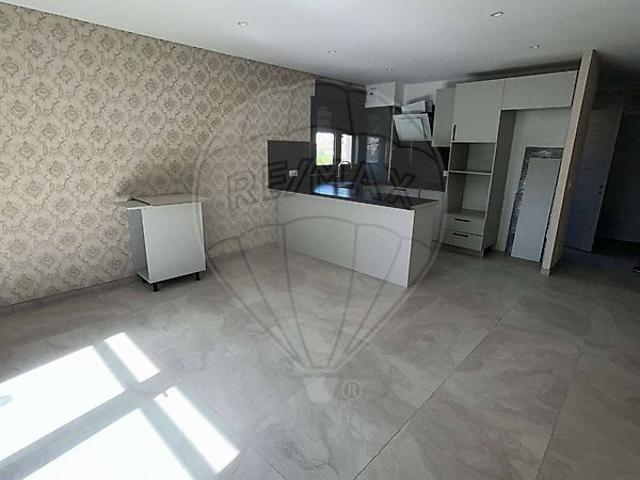 Location Appartement 3 pièces 57m² CLUSES 74300