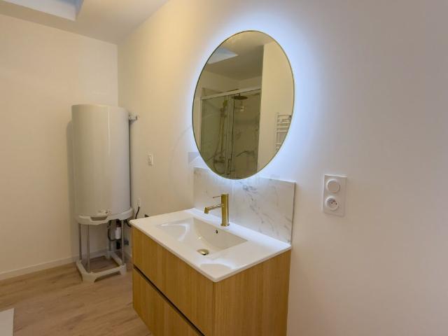 Location Appartement 3 pièces 57m² AUBENAS 07200