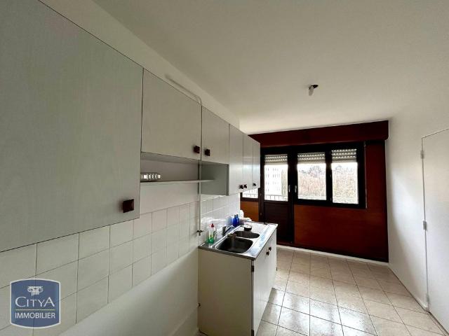 Location Appartement 3 pièces 57m² BOURG EN BRESSE 01000