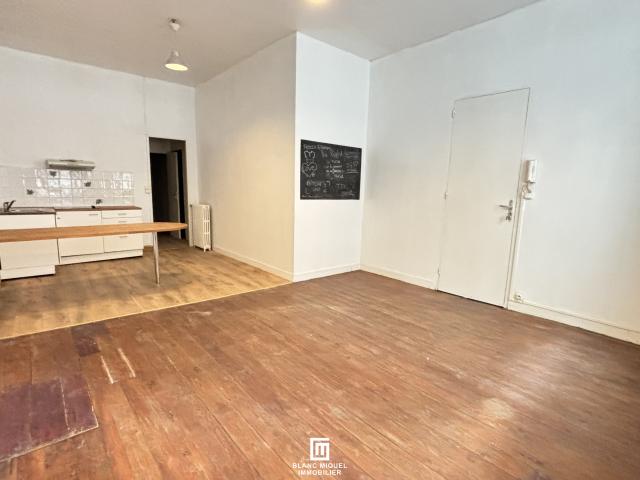 Location Appartement 3 pièces 57m² BORDEAUX 33000