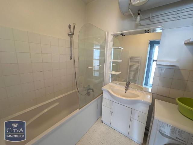 Location Appartement 3 pièces 57m² BEAUVAIS 60000