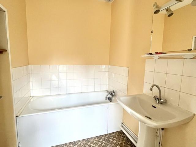 Location Appartement 3 pièces 57m² FECAMP 76400