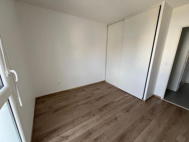 Location Appartement 3 pièces 57m² ST PIERRE DU MONT 40280
