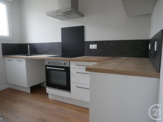 Location Appartement 3 pièces 57m² ST PIERRE DU MONT 40280