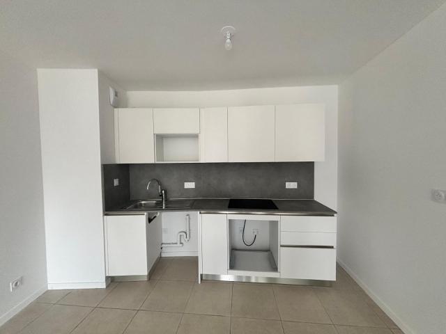 Location Appartement 3 pièces 57m² TOURS 37000