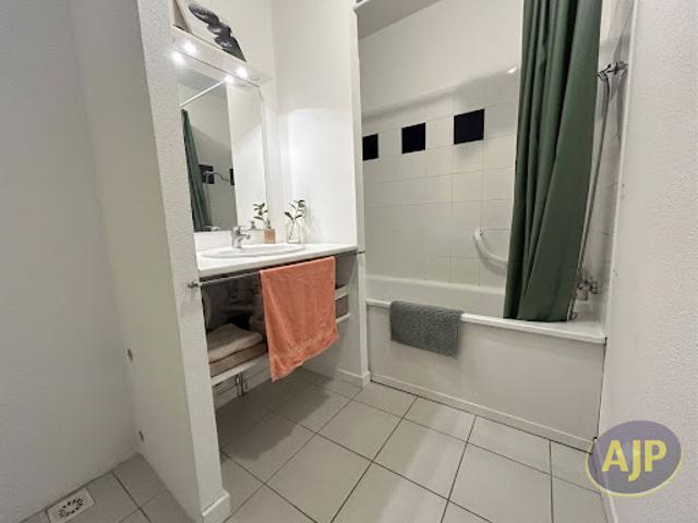Location Appartement 3 pièces 54.19 m2 Cavignac