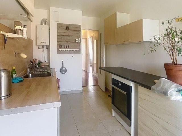 Location appartement 3 pièces, 54.19m², Massy