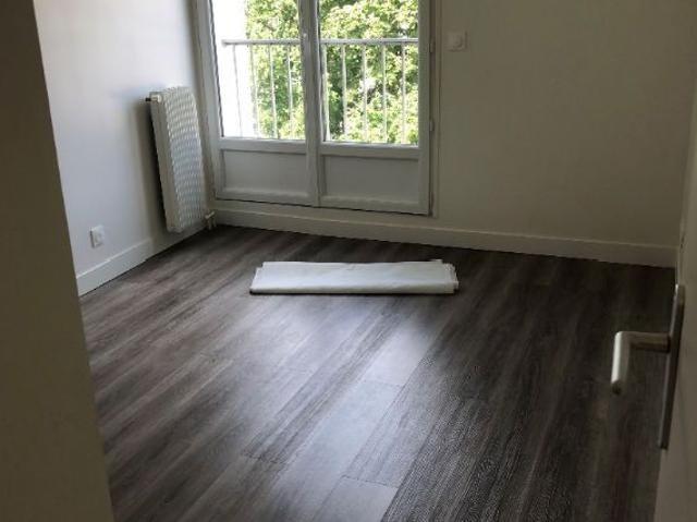 Location appartement 3 pièces, 54.21m², Dourdan