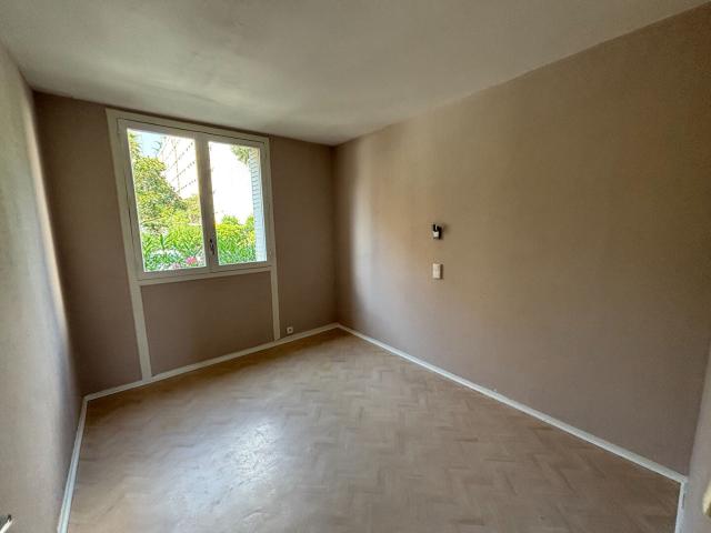 Appartement 3 pièces Nice 54.25m² 952€ à louer