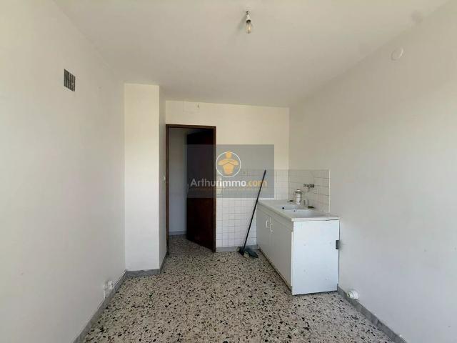 Location Appartement 3 pièces 54 m2 à Apt